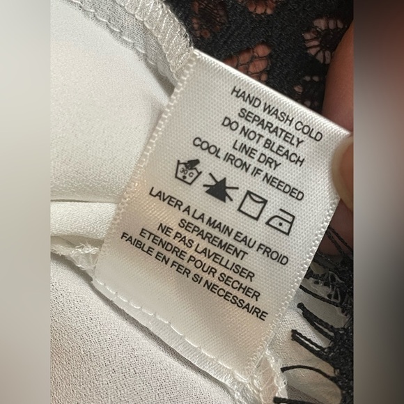 NWT Pleione Lace-trimmed Peplum Blouse Women’s Size M Surplice Neck White - Picture 9 of 16